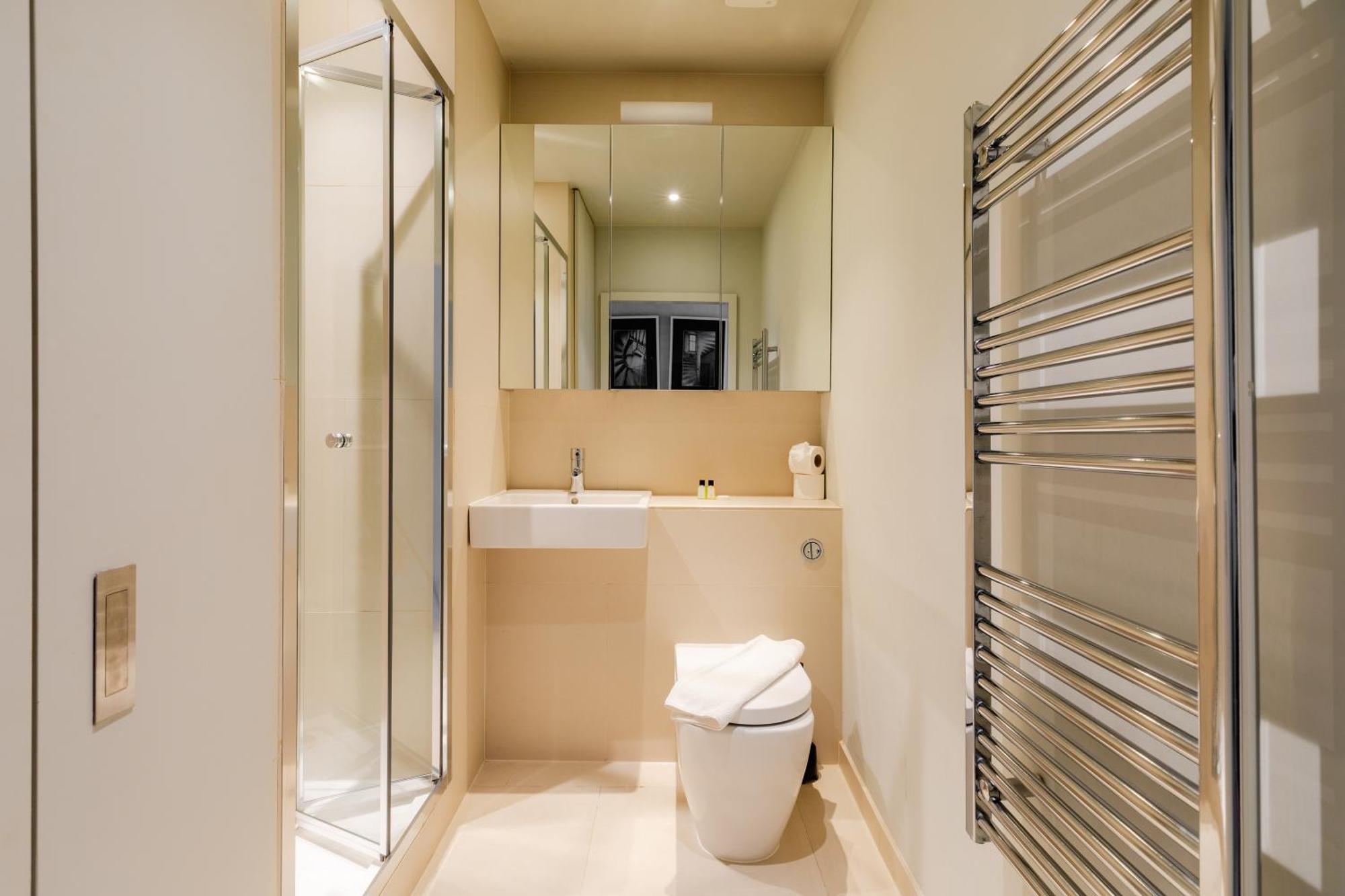 Stayinn Holborn Апарт-отель Лондон