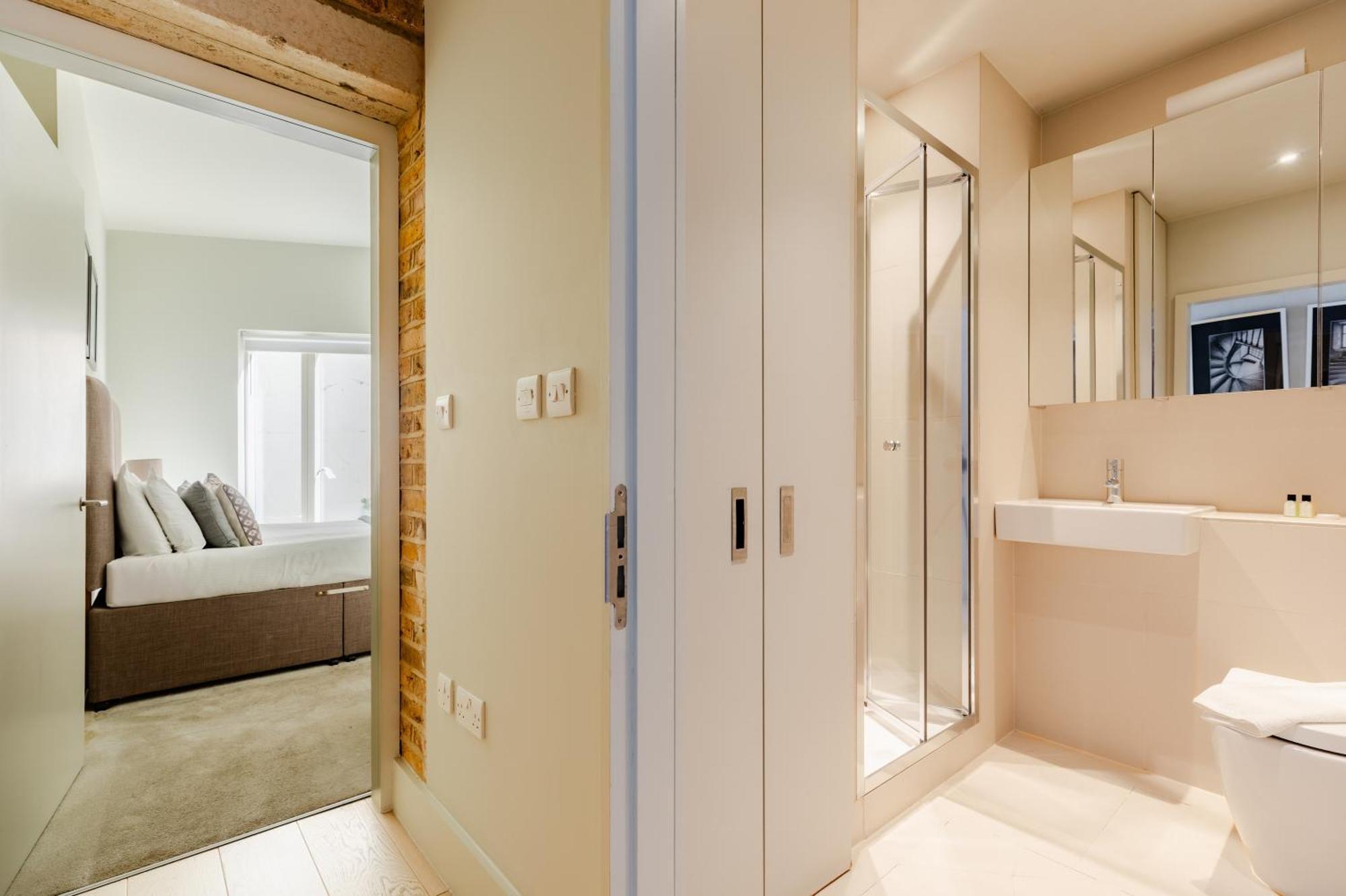 Stayinn Holborn Апарт-отель *